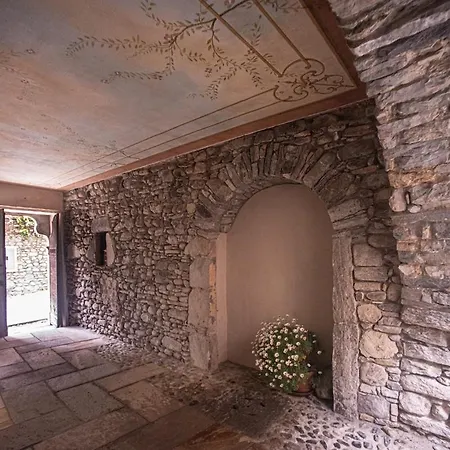 Apartment Historical Court - Di Bedero *