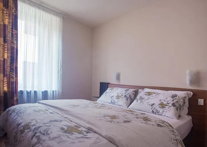 Historical Court - Di Bedero